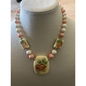 Vintage Japan Lucite Ceramics 19” Necklace Cream Color Flower Pendant
